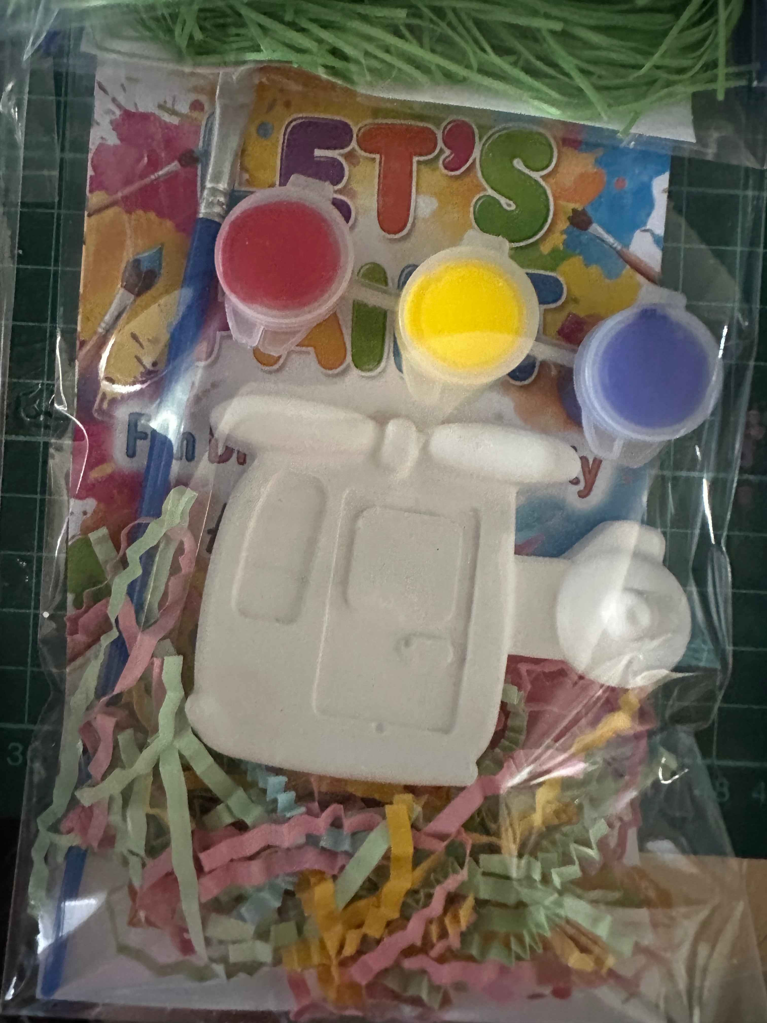 Cast'N'Clay Paint Your Own Plaster Figurines