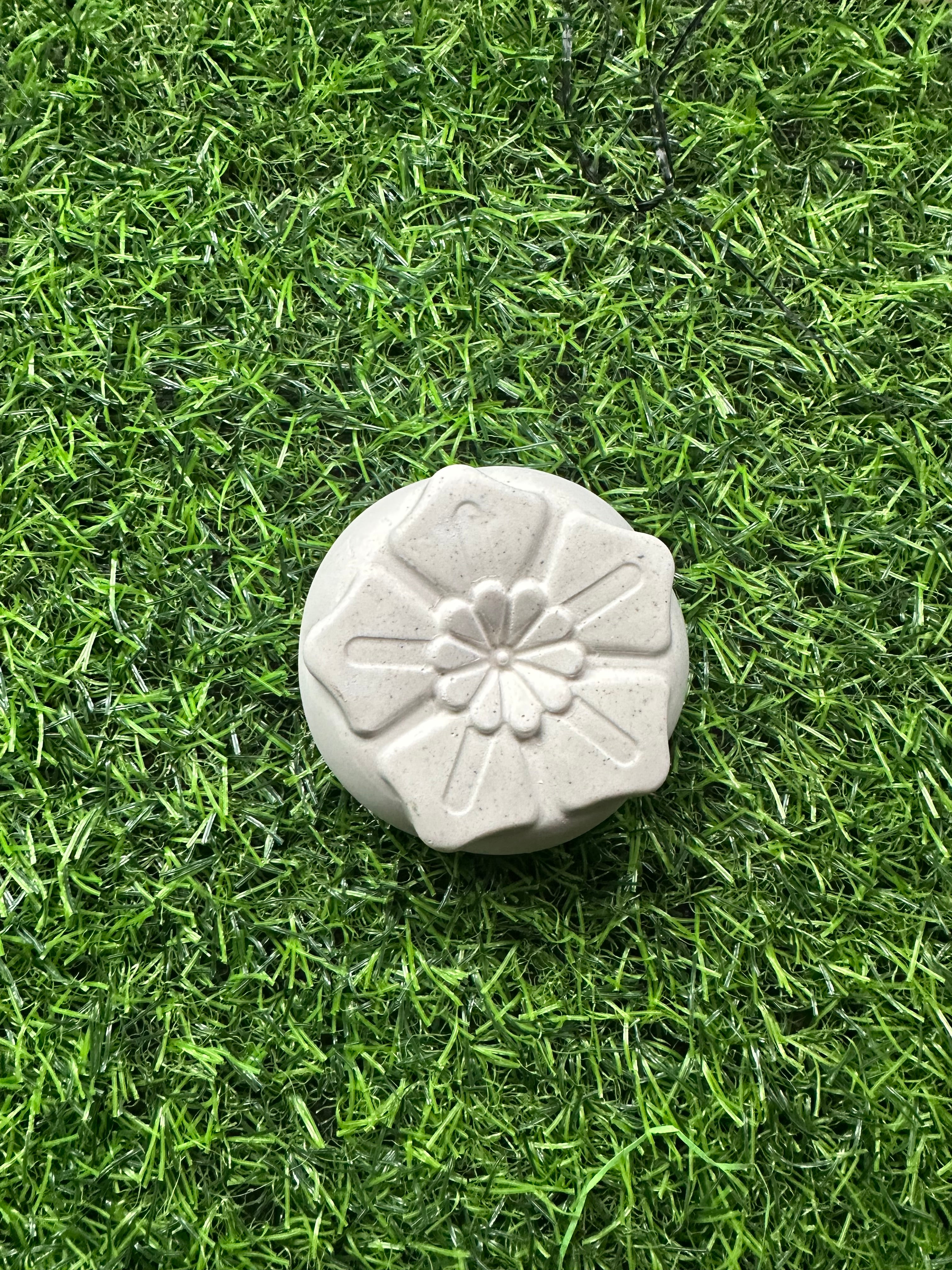 Cast'N'Clay Paint Your Own Flowers Plaster Figurines