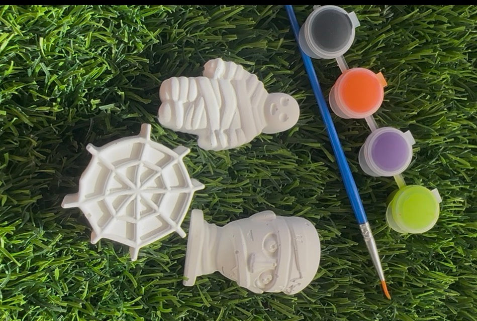 Halloween Paint Your Own Kits