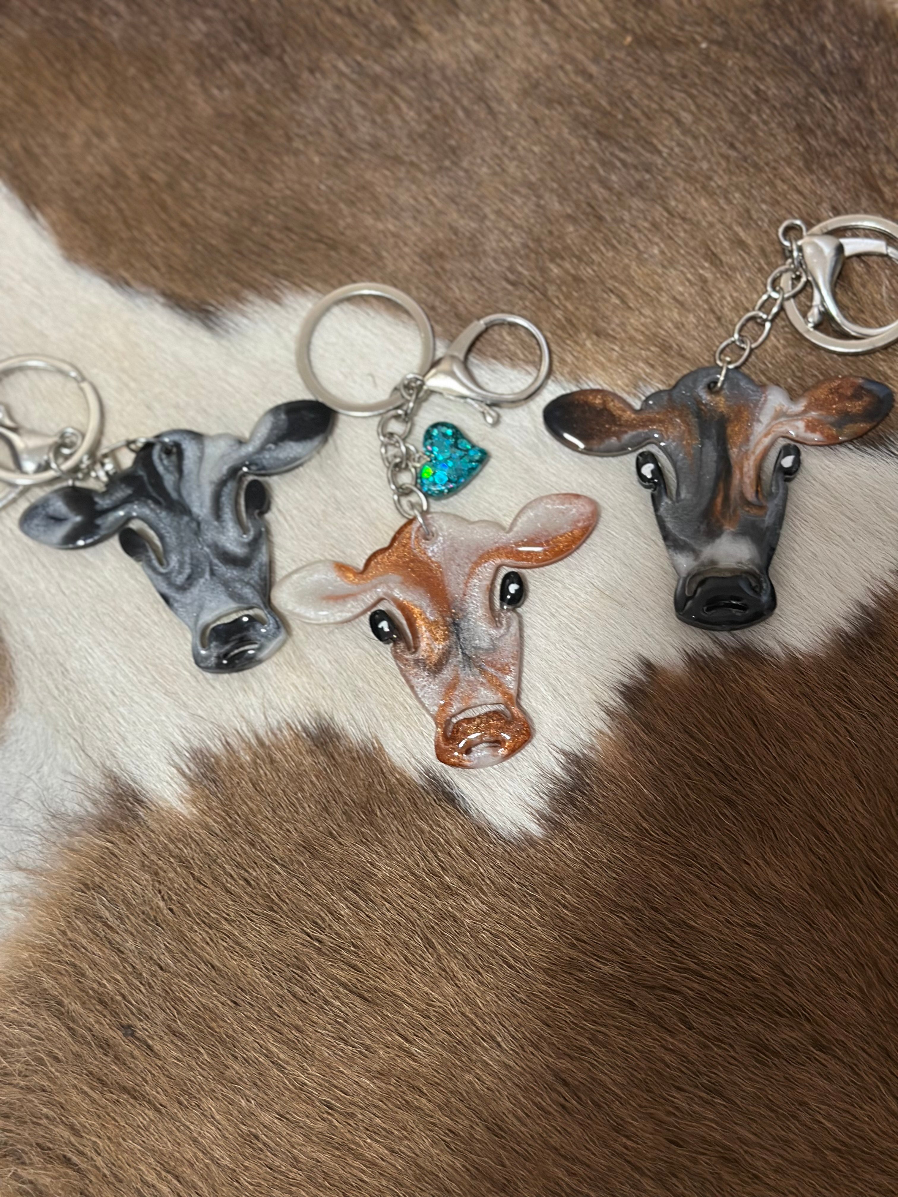 Heifer Cow Head Resin Keyring