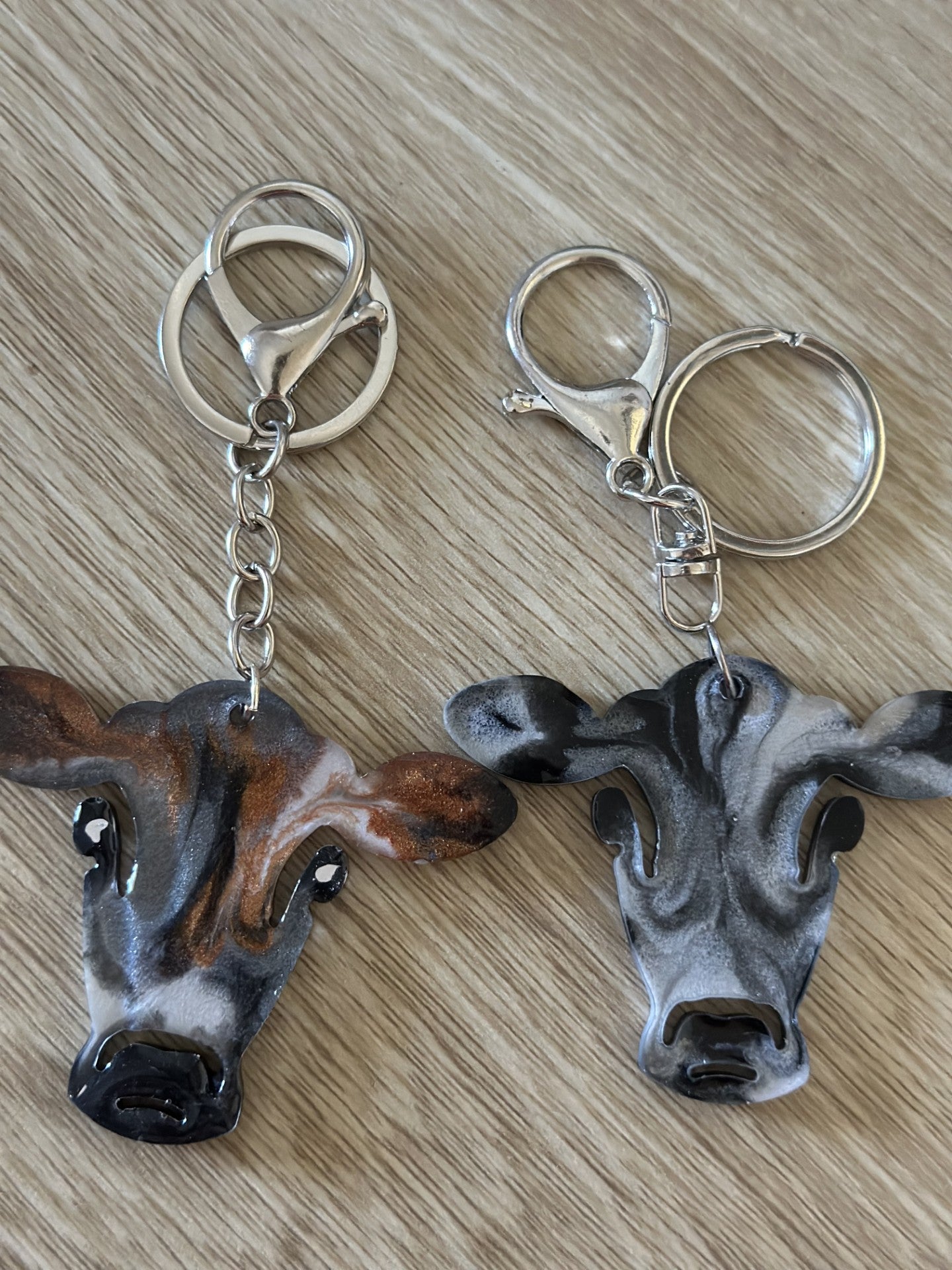 Heifer Cow Head Resin Keyring