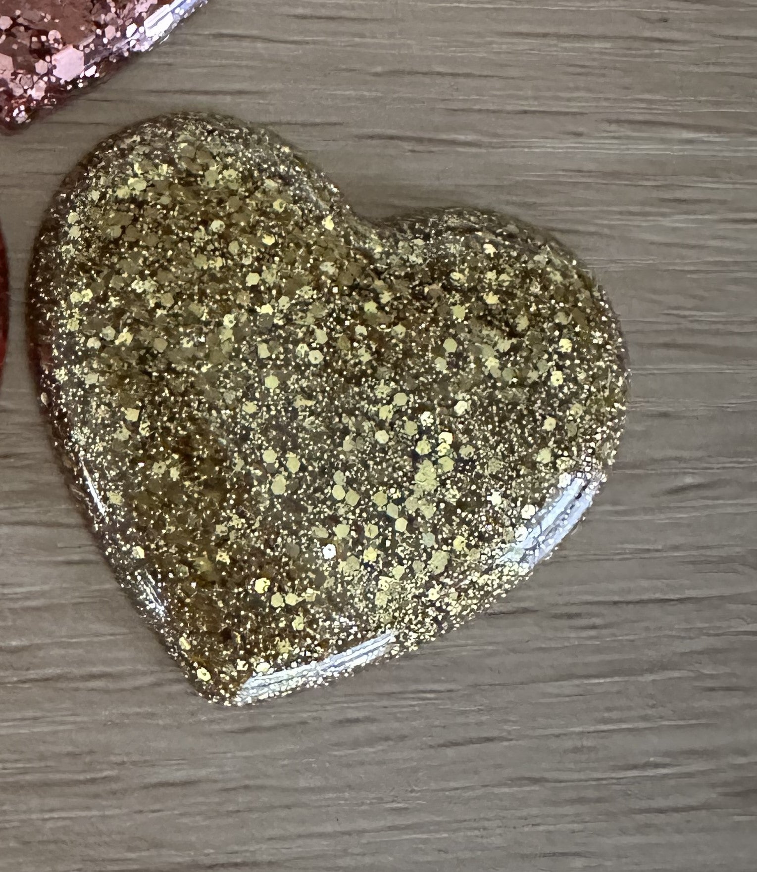 Pocket Hugs - Handcrafted Sparkly Resin Hearts
